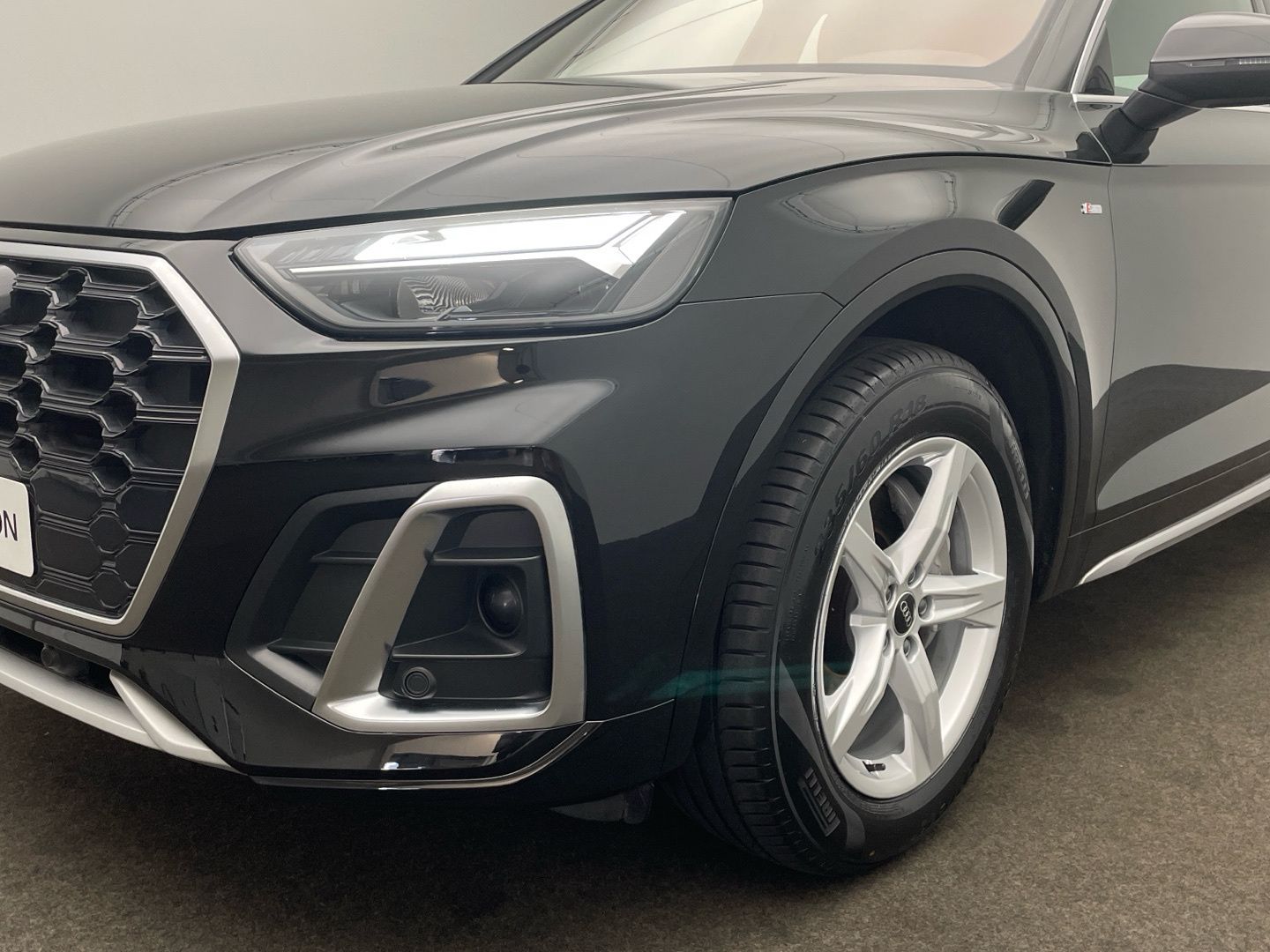 Audi Q5 S line 35TDI - Samsaru's Car Outlet