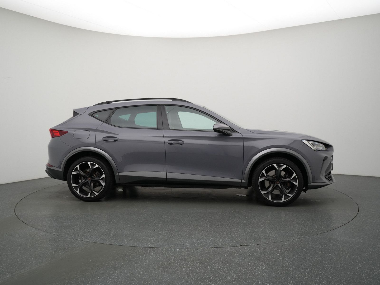 Cupra Formentor VZ VIRT DCC KAM CARPLAY LED SHZ PDC