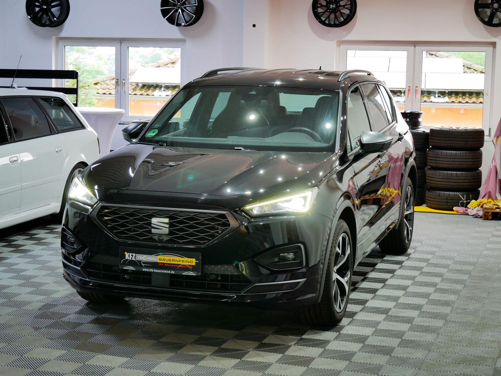 Seat Tarraco 2.0 TSI FR 4Drive - Samsaru's Car Outlet
