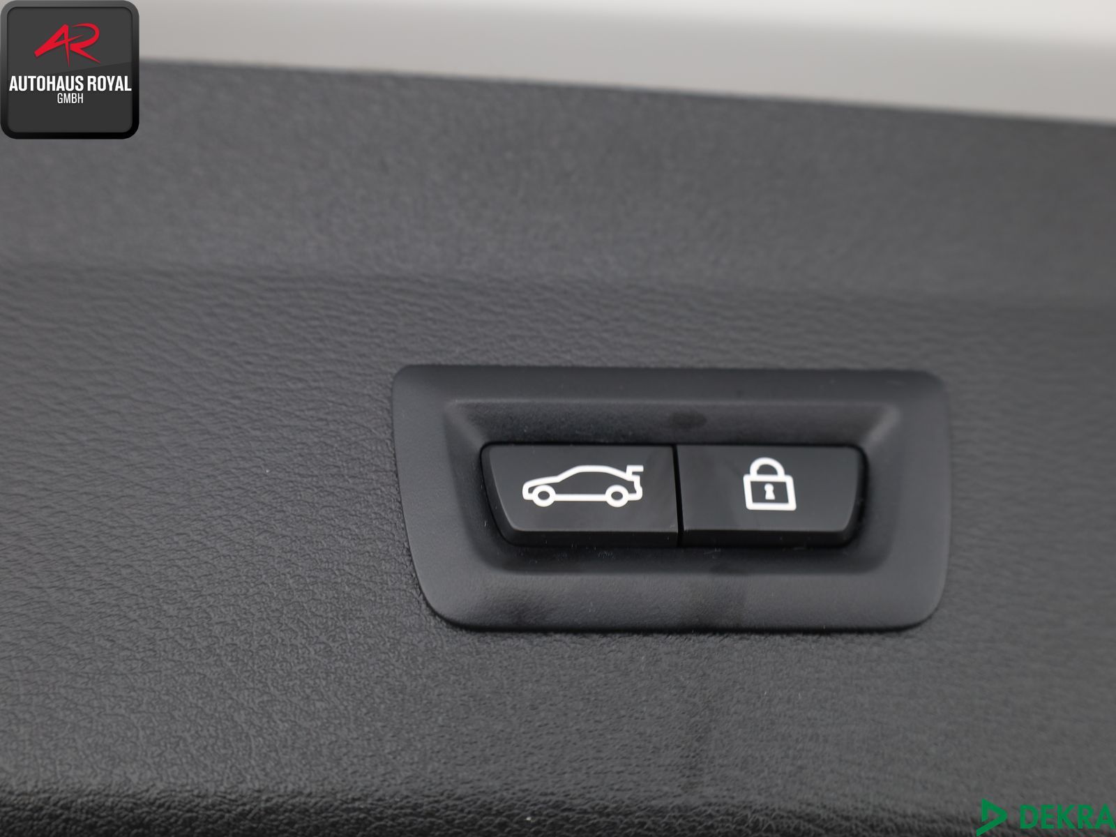BMW X1 xDrive20i M SPORT - Samsaru's Car Outlet