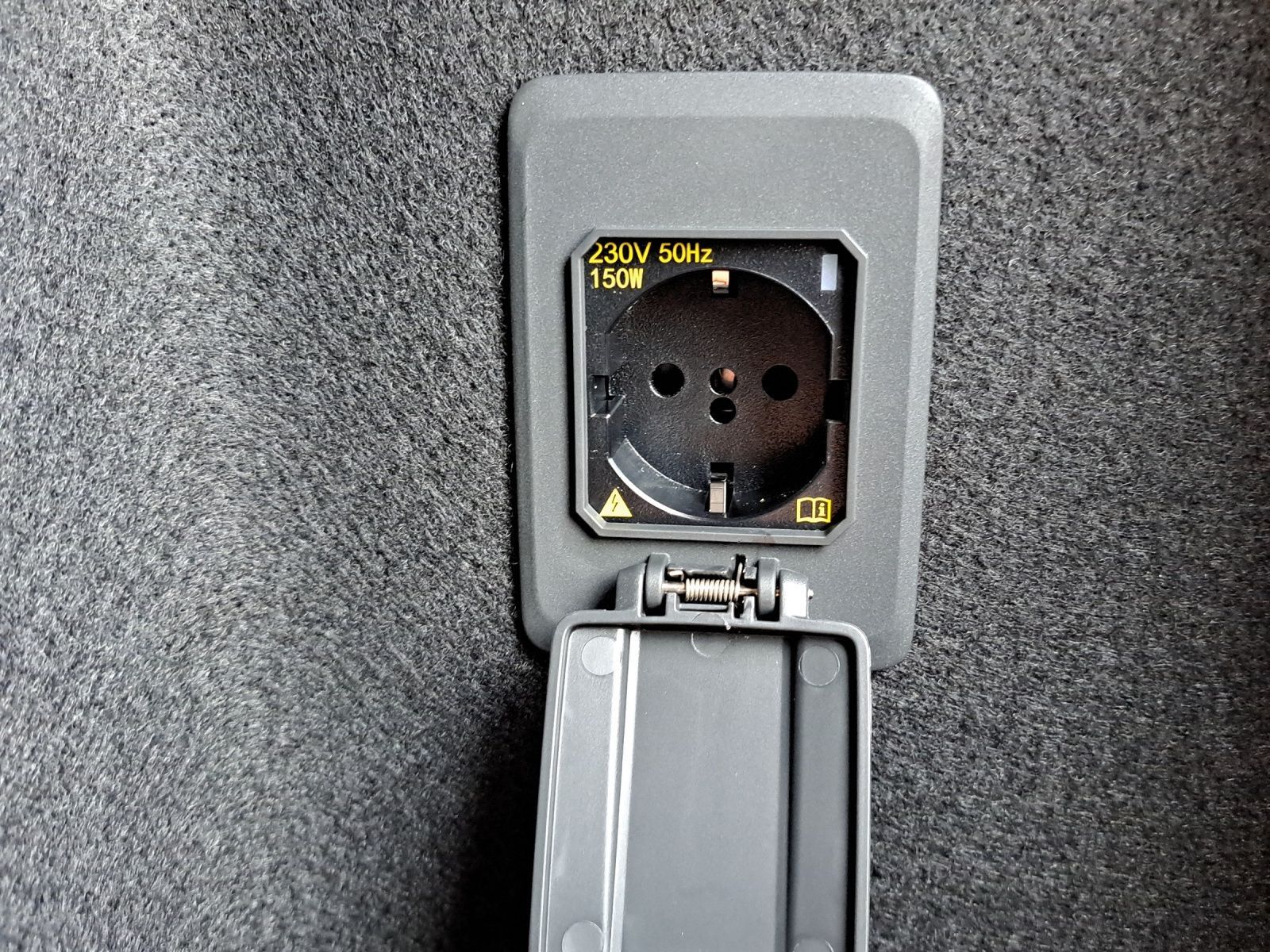 Cupra Formentor VZ 2.0 TSI 333 MATRIX*360°*PANO*AHK*SE