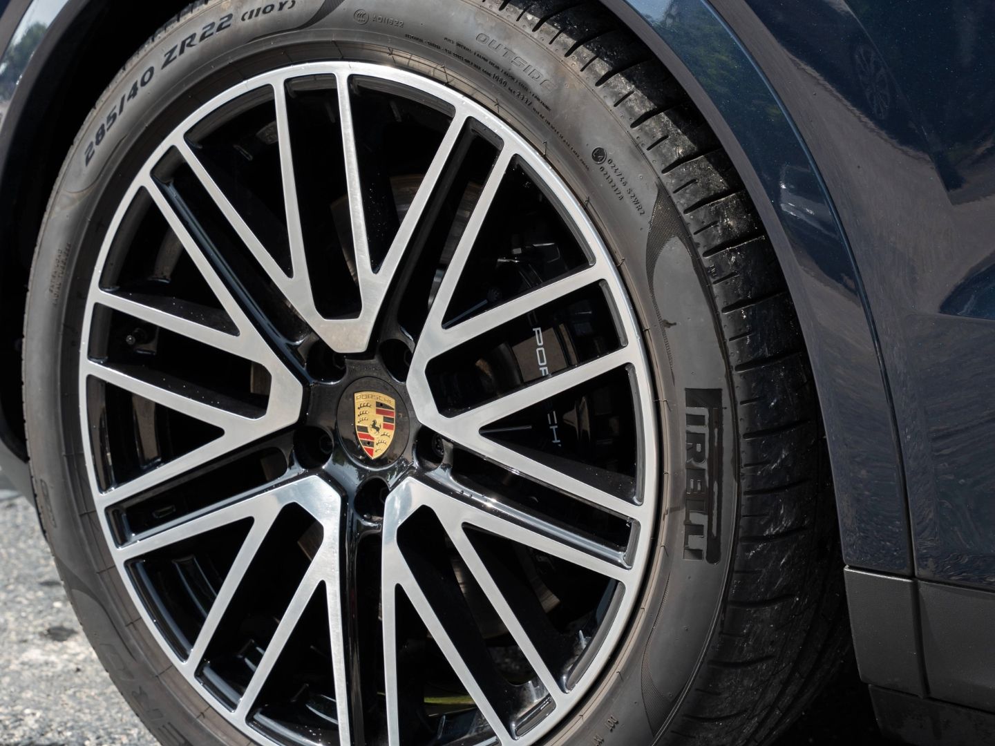 Porsche Cayenne S AHK BOSE HD-Matrix InnoDrive HUD 22''
