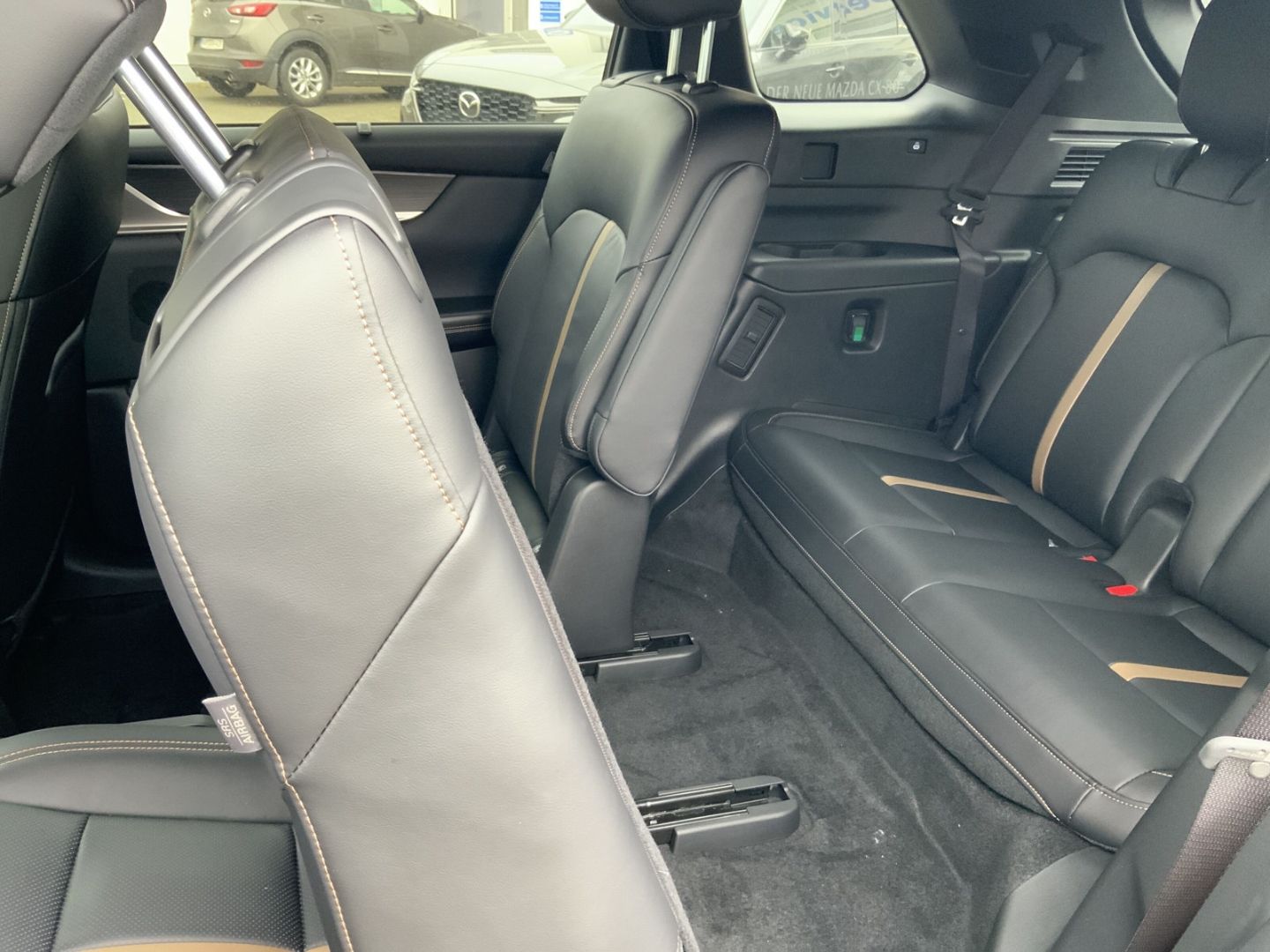 Mazda CX-80 3.3 AT AWD Homura Plus Glasdach Matrix Bos