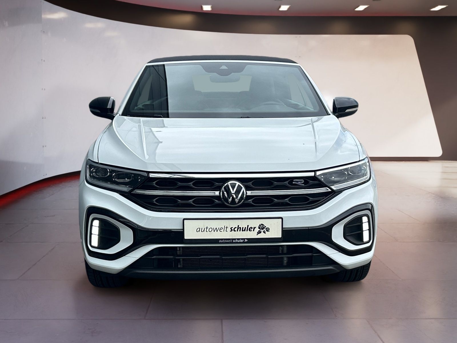 Volkswagen T-Roc R-Line - Samsaru's Car Outlet