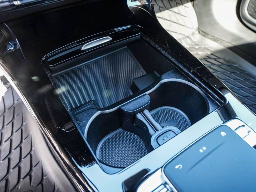 Mercedes-Benz CLA 250 4M COUPE AMG-LINE - Samsaru's Car Outlet