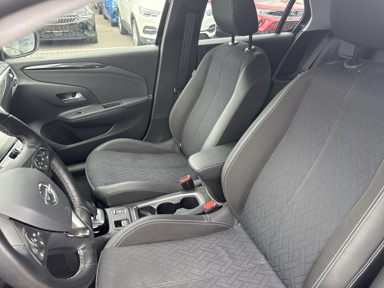Opel Corsa-e Elegance - Samsaru's Car Outlet