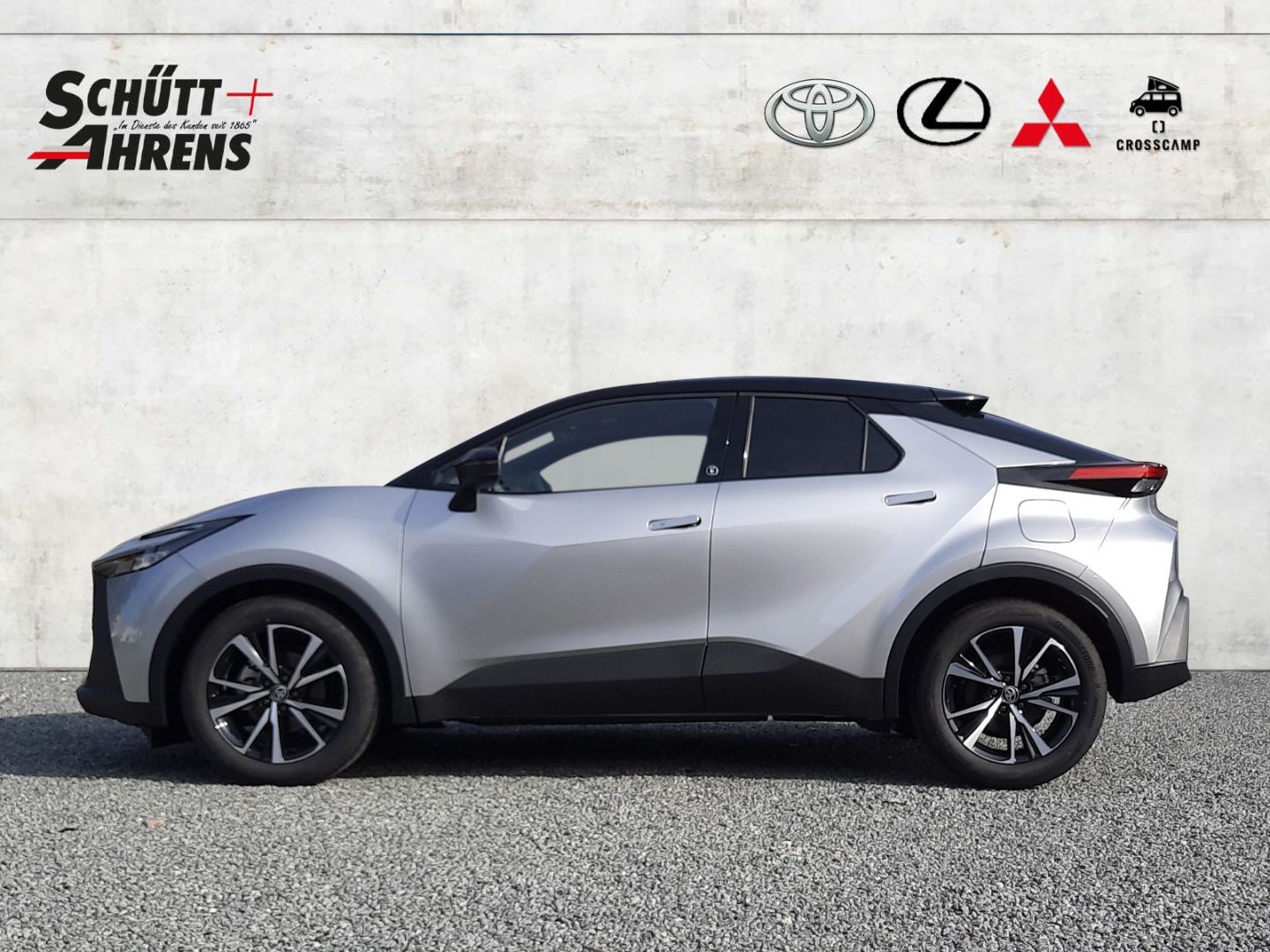 Toyota C-HR Team D Hybrid - Samsaru's Car Outlet