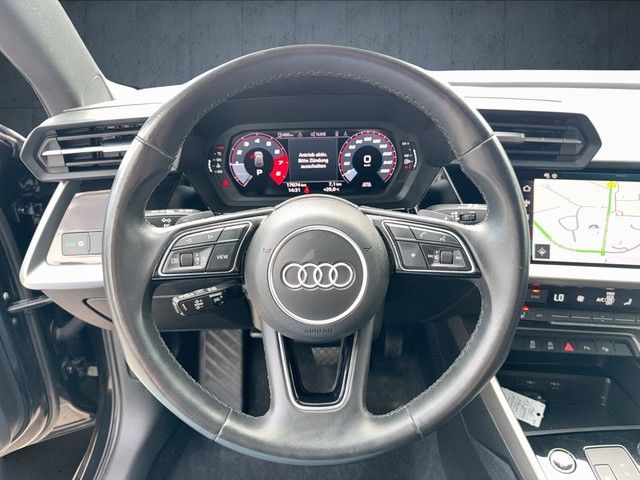 Audi A3 Sportback 30 TFSI S-tronic NAVI+SHZG+GRA+PDC