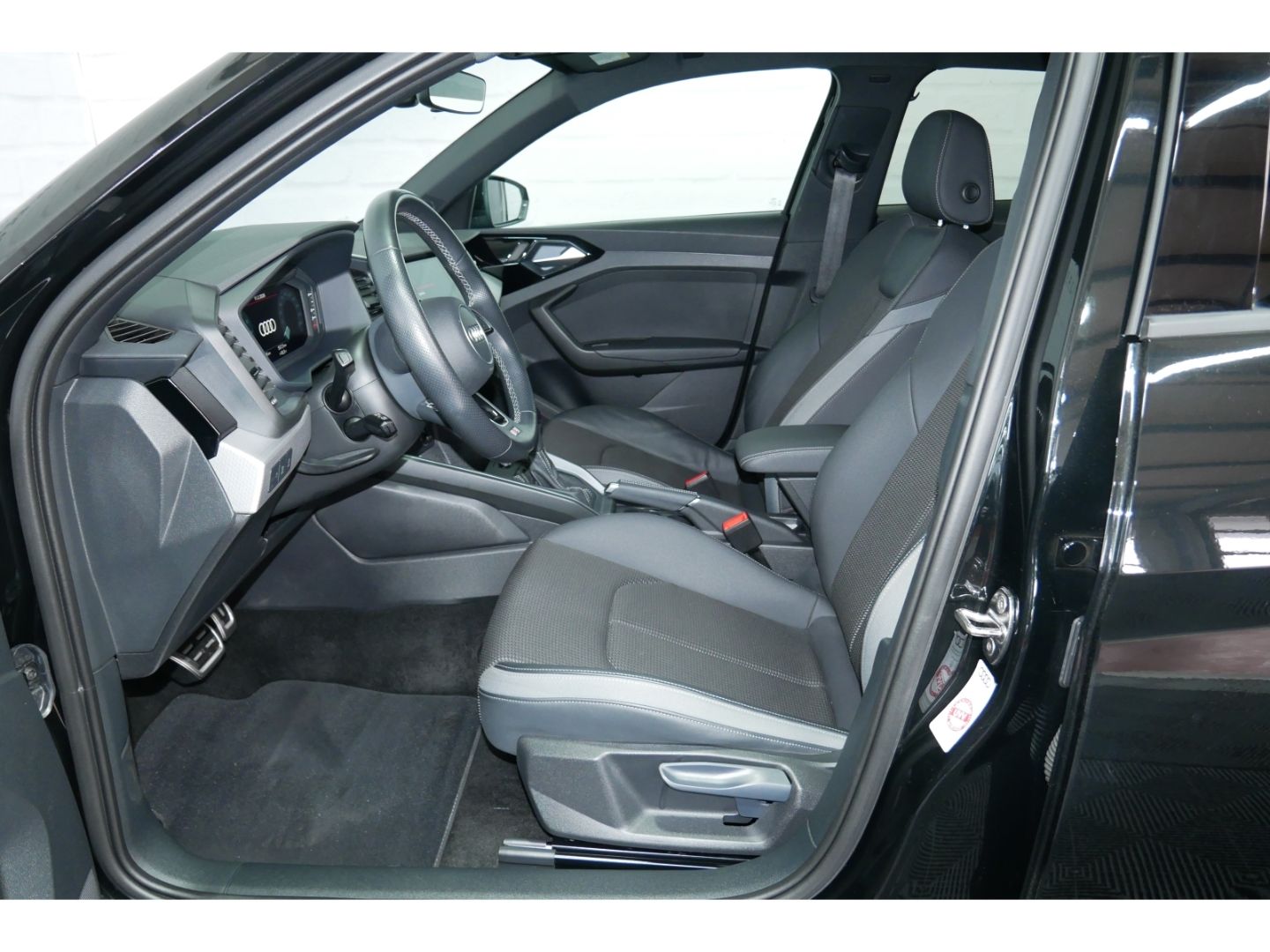 Audi A1 SB 40 TFSI S line LED+ACC+Camera+MMI+Sportsit