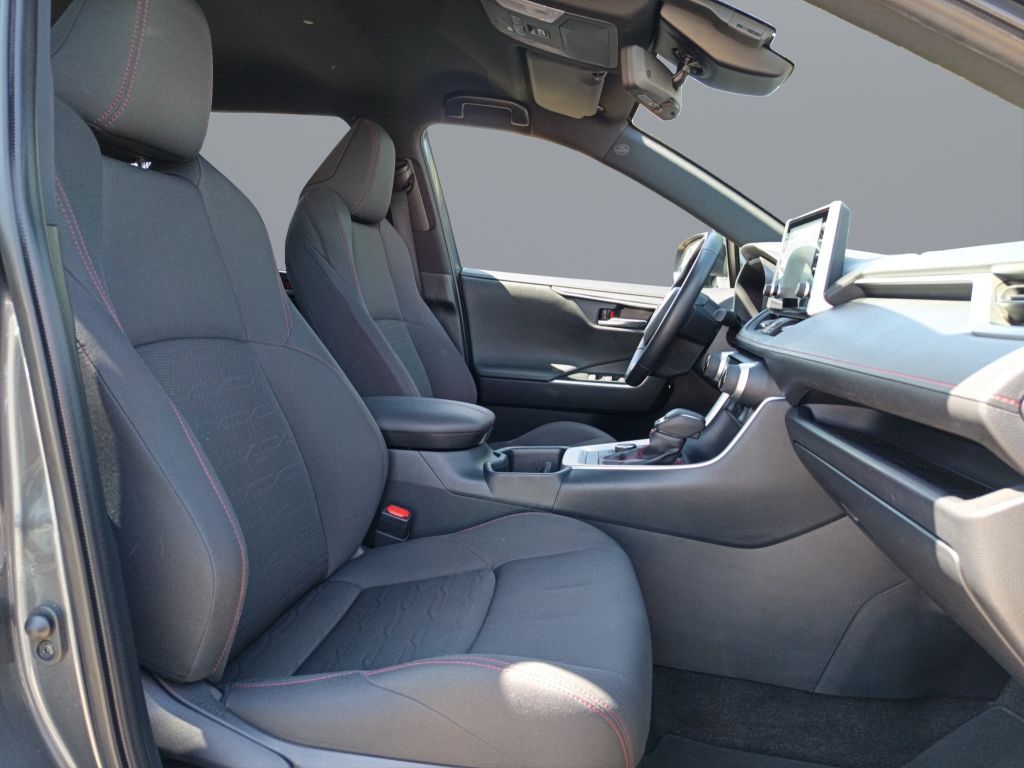 Toyota RAV 4 Plug-in Hybrid - Samsaru's Car Outlet