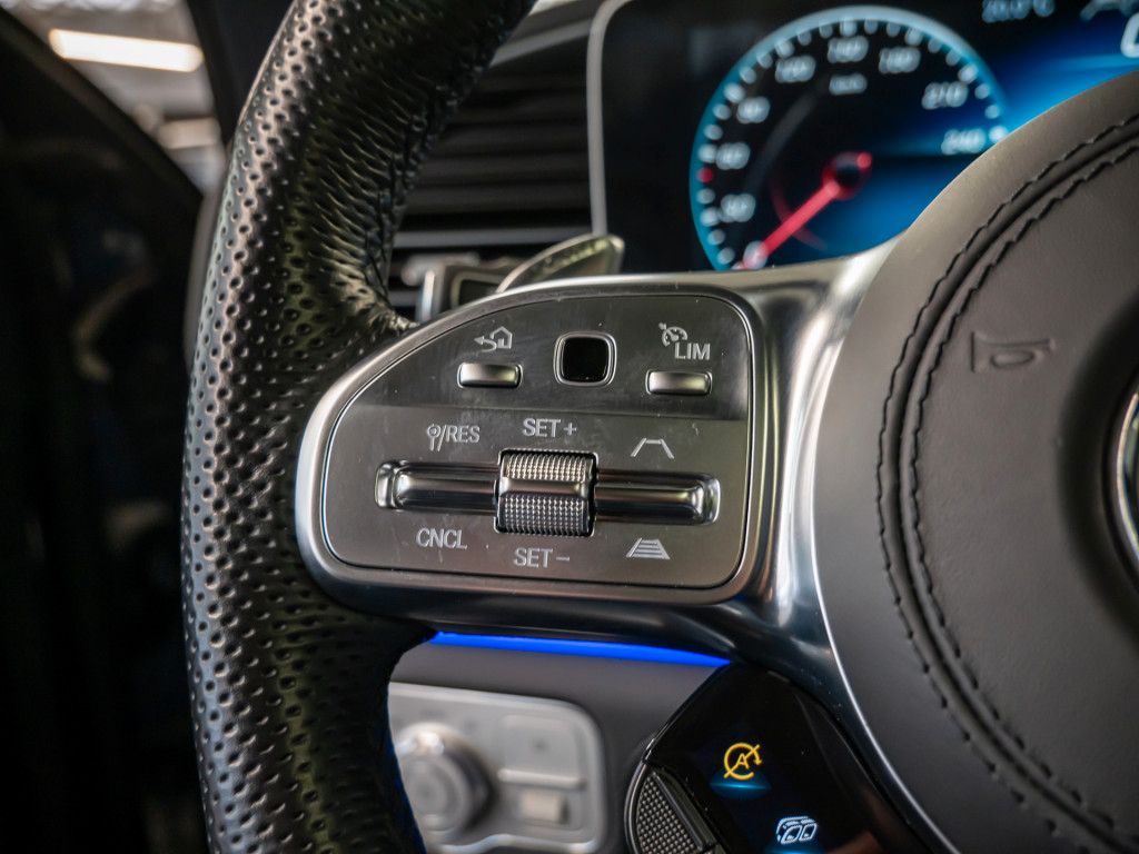 Mercedes-Benz GLE 63 AMG S 4M Drivers Standhz Distr Pano