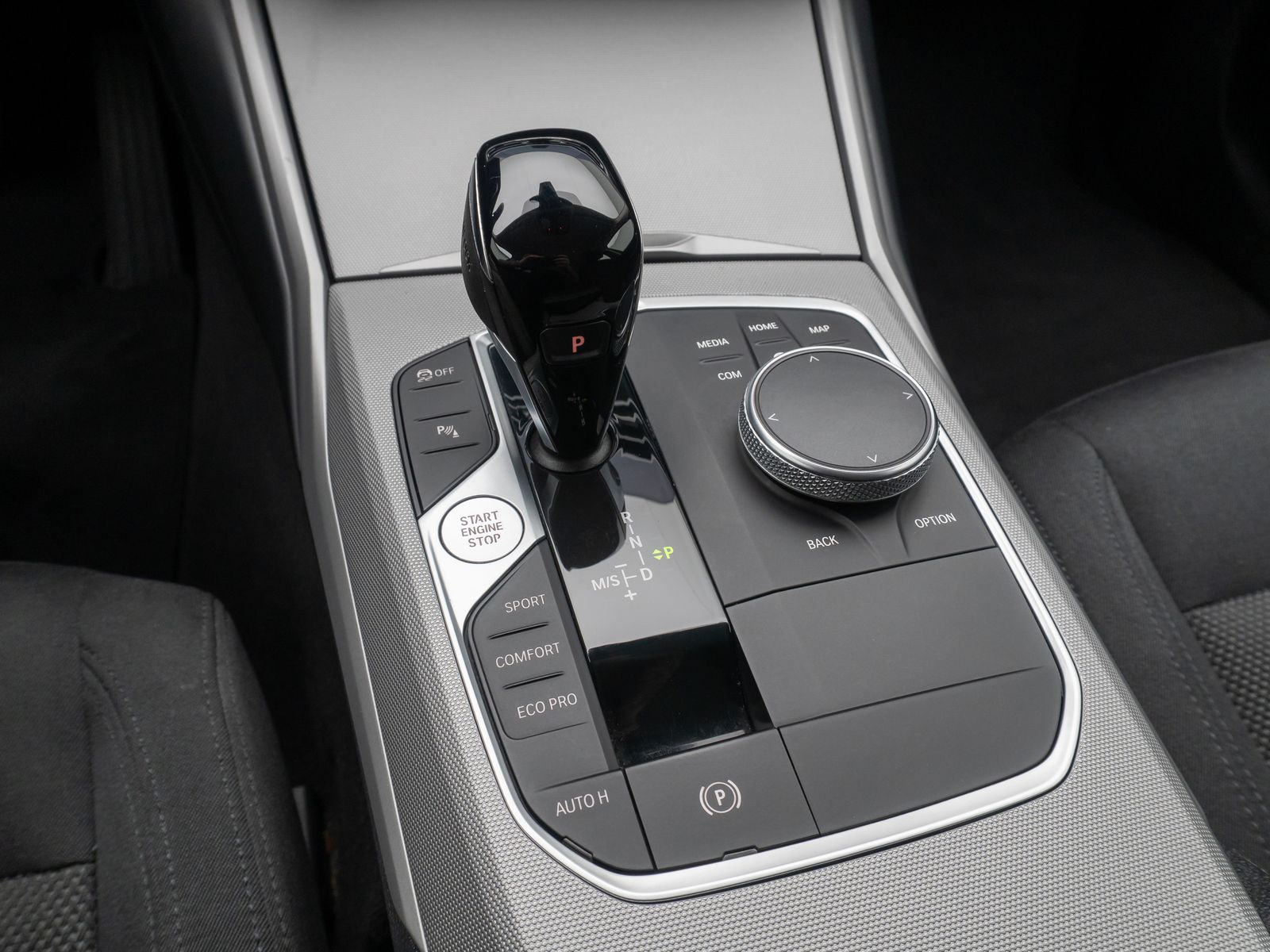 BMW 320d Advantage - Samsaru's Car Outlet