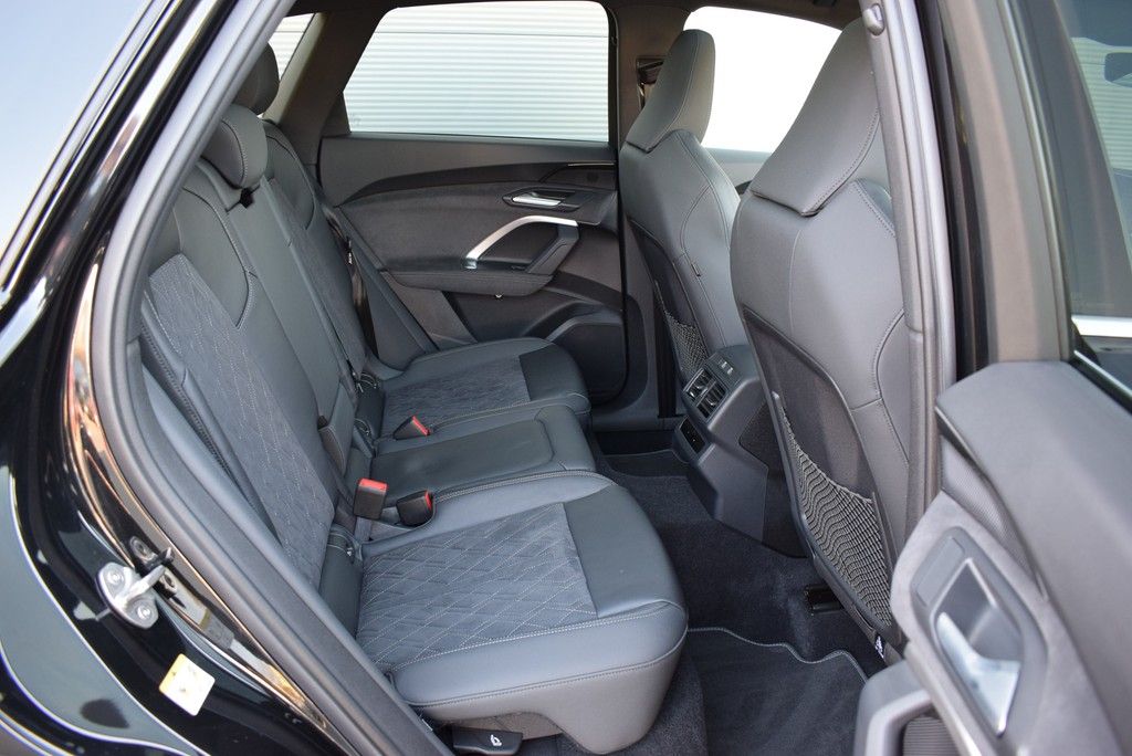 Audi Q5 TDI quattro *S-line*Pano*AHK*Matrix*360°