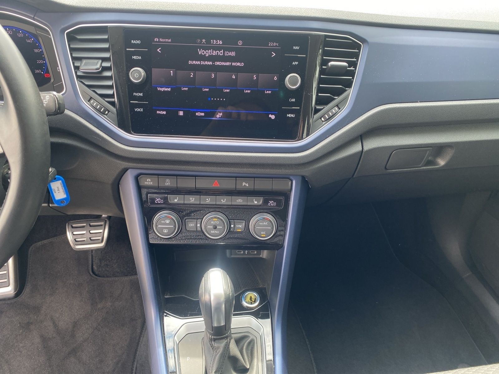 Volkswagen T-Roc United 1.5TSI DSG - Samsaru's Car Outlet