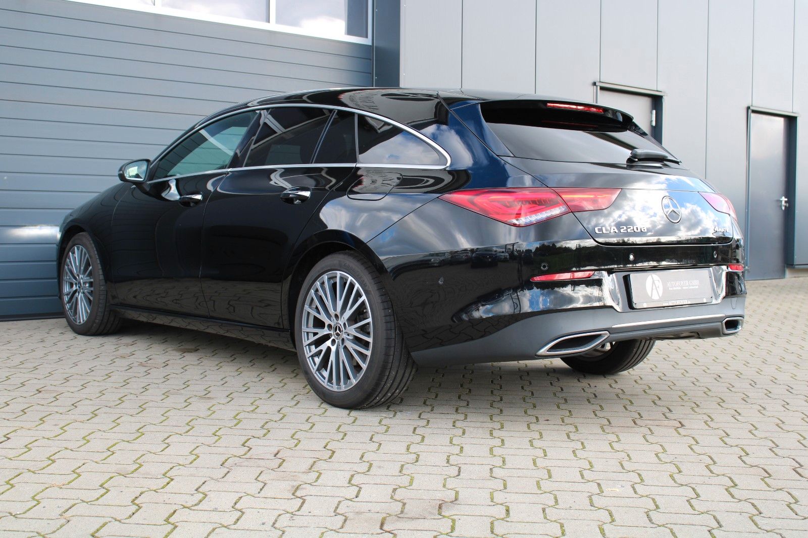 Mercedes-Benz CLA 220d 4MATIC - Samsaru's Car Outlet