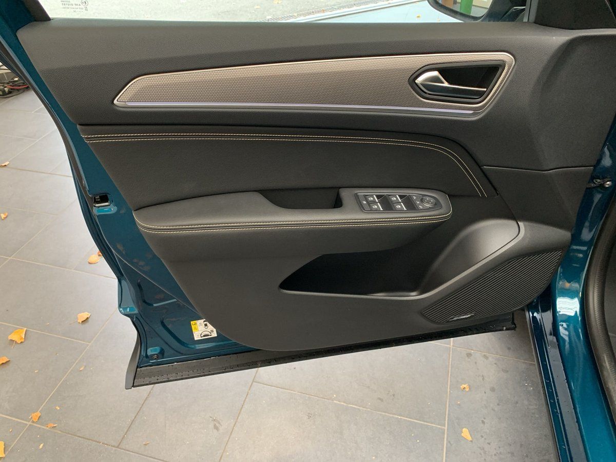 Renault Arkana Techno Mild Hybrid 140 EDC - Samsaru's Car Outlet