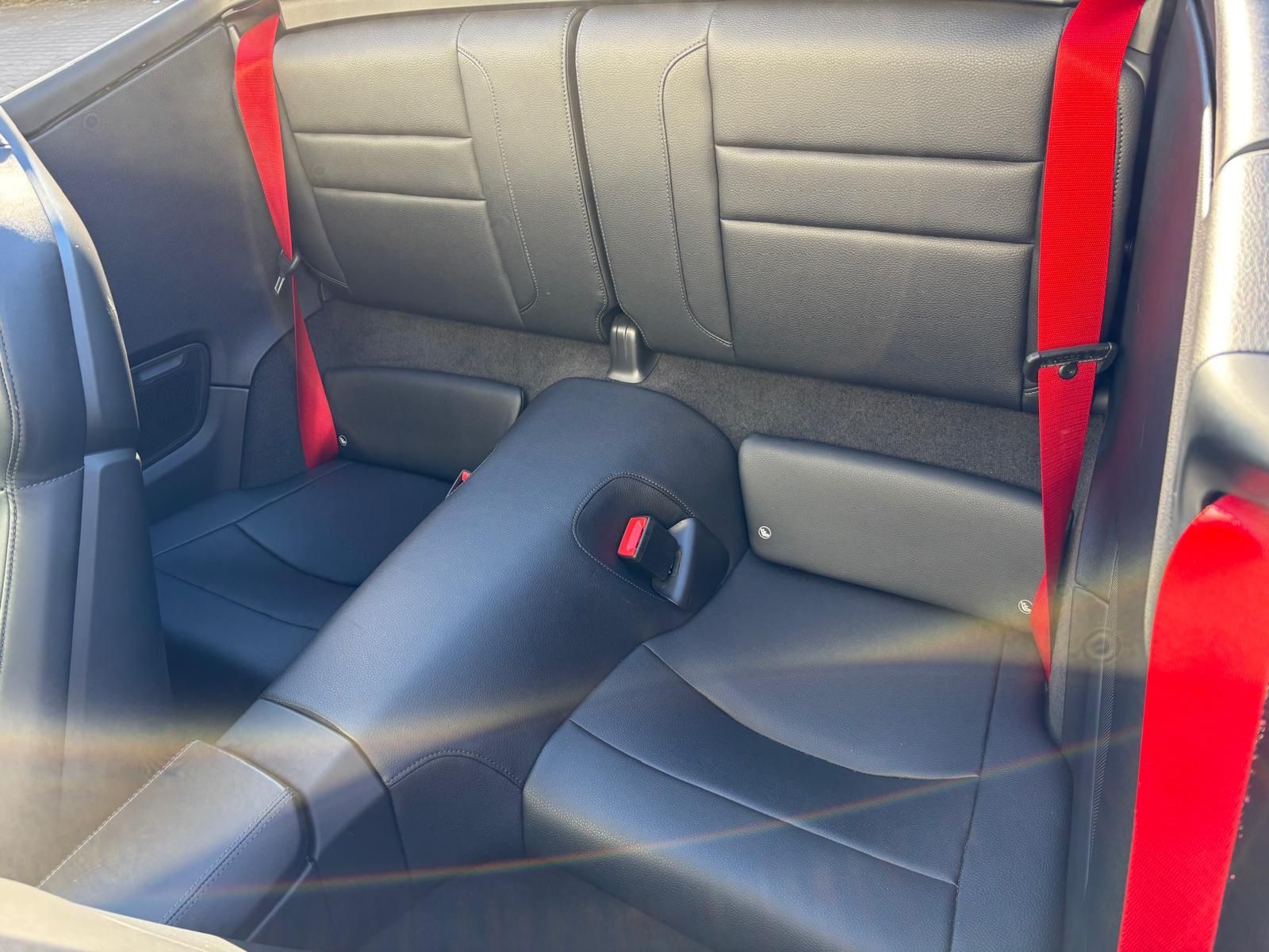 Porsche 992 Cabrio - Samsaru's Car Outlet