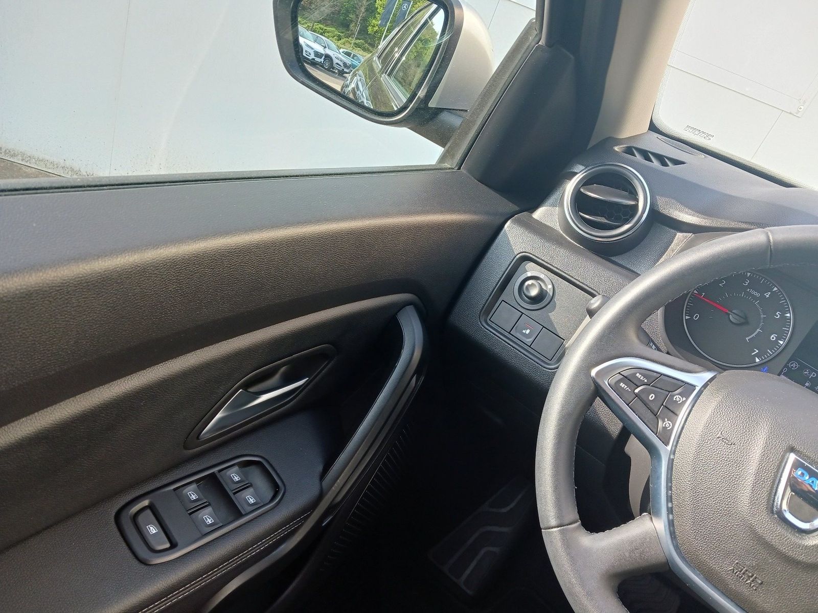 Dacia Duster Prestige TCe 150 EDC - Samsaru's Car Outlet