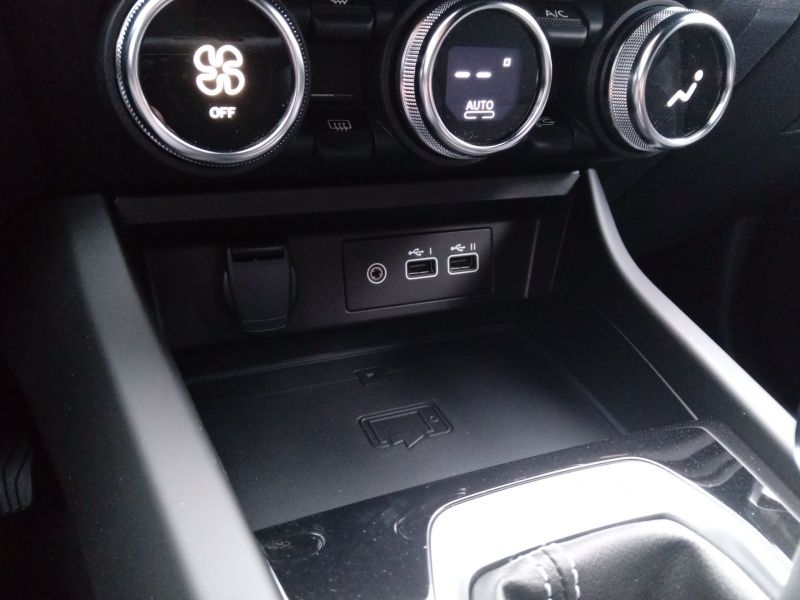Renault ARKANA TECHNO E-Tech Full Hybrid - Samsaru's Car Outlet
