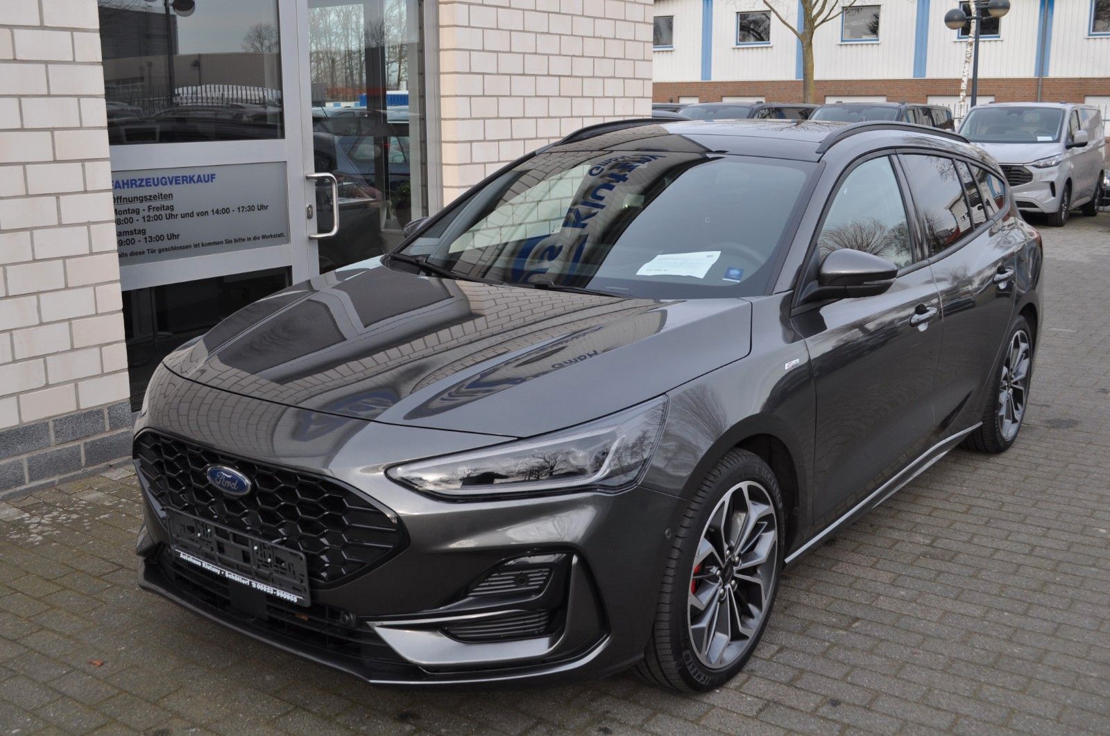 Ford Focus Turnier ST-LINE X/AUT/LED-MATRIX/PANODACH
