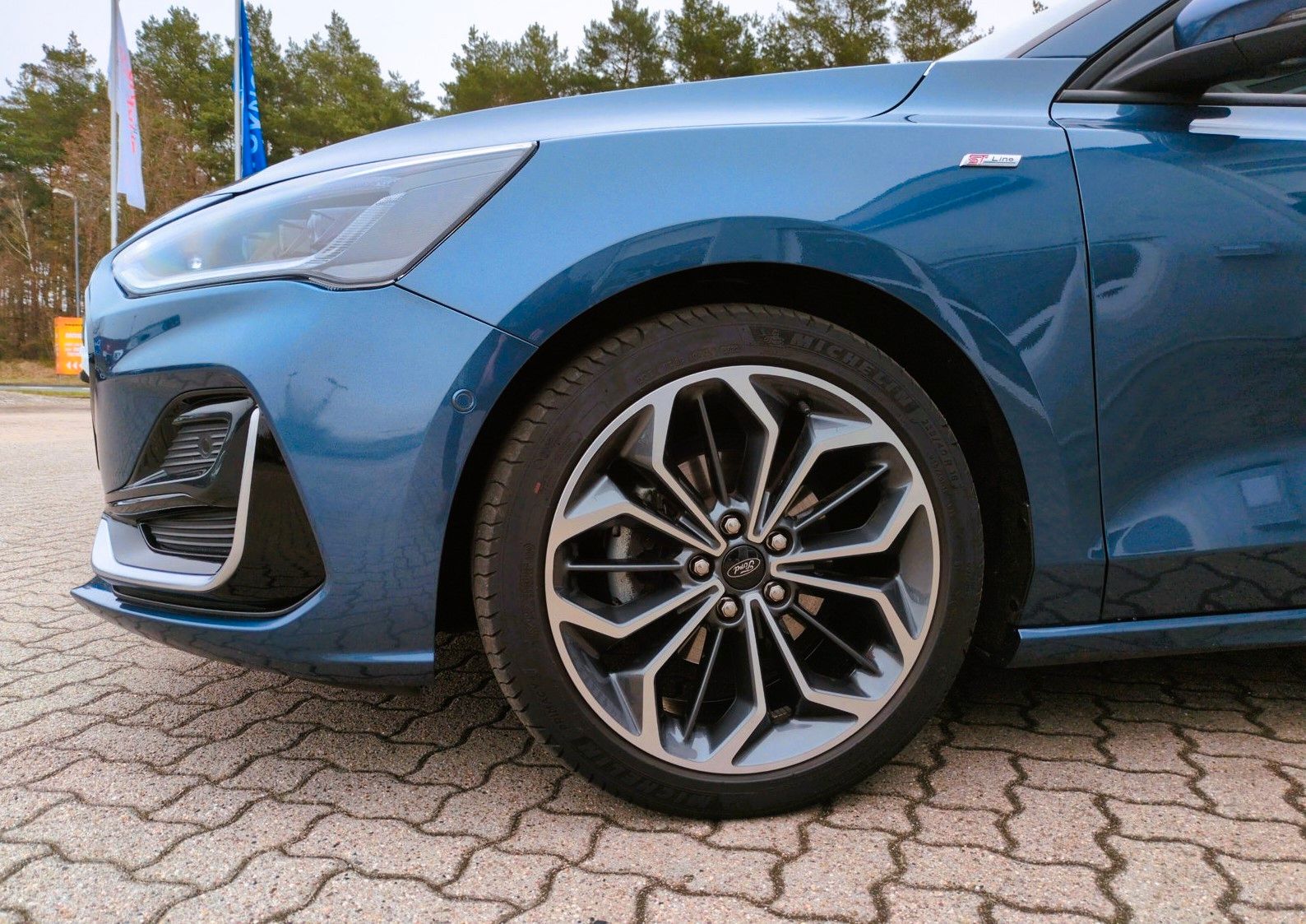 Ford Focus Turnier ST-Line Vignale*LEDER*NAVI*ACC*B&O
