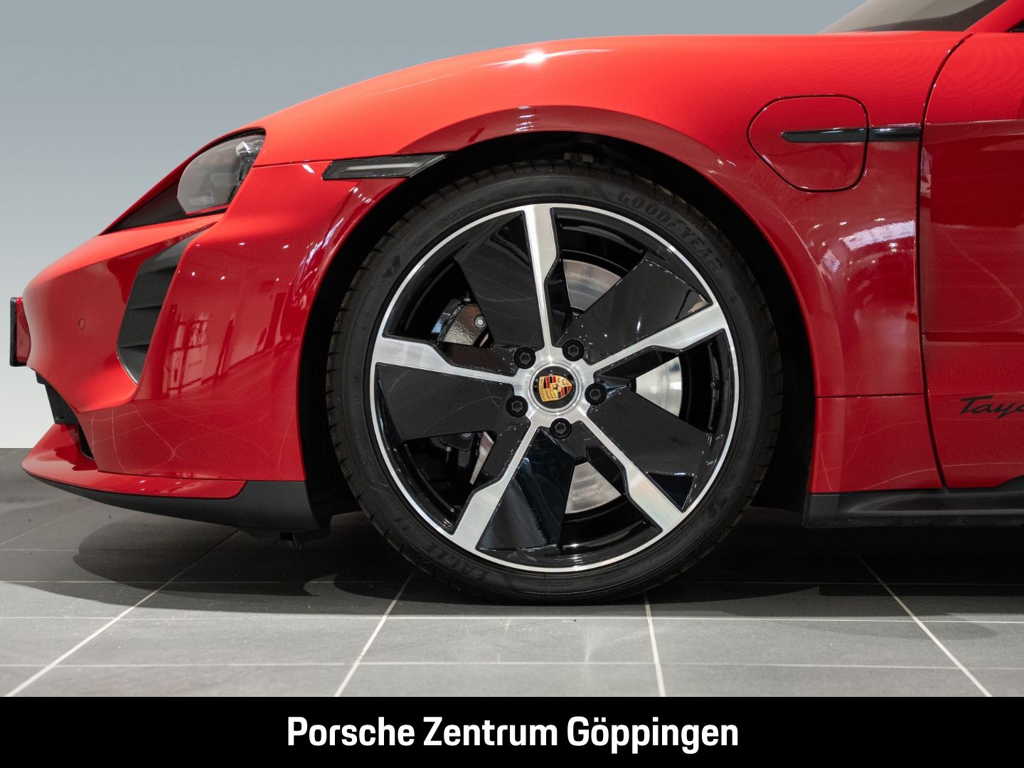 Porsche Taycan Turbo BOSE Surround-View Abstandstempomat
