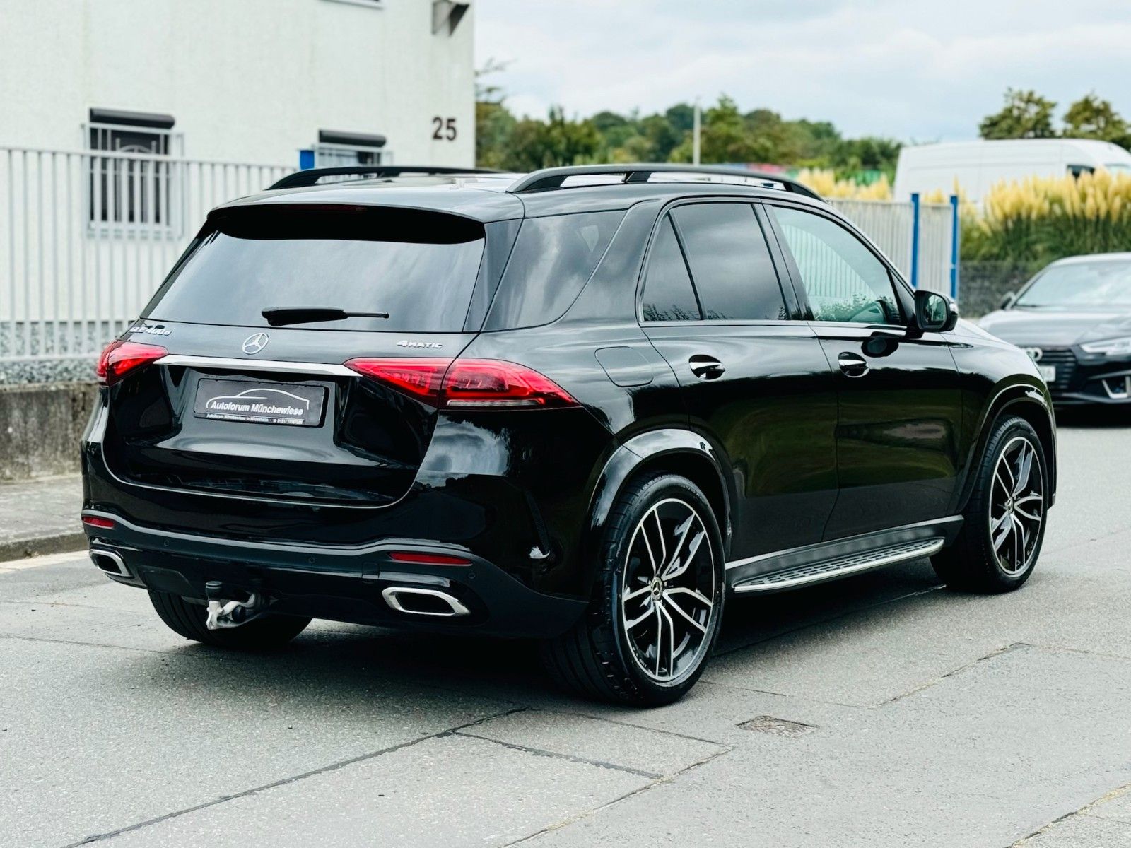 Mercedes-Benz GLE 400 d 4M AMG *7-SITZER*NIGHT*BURMESTER-4D*