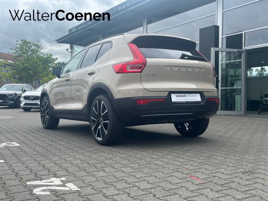 Volvo XC40 B4 UltraDark - Samsaru's Car Outlet