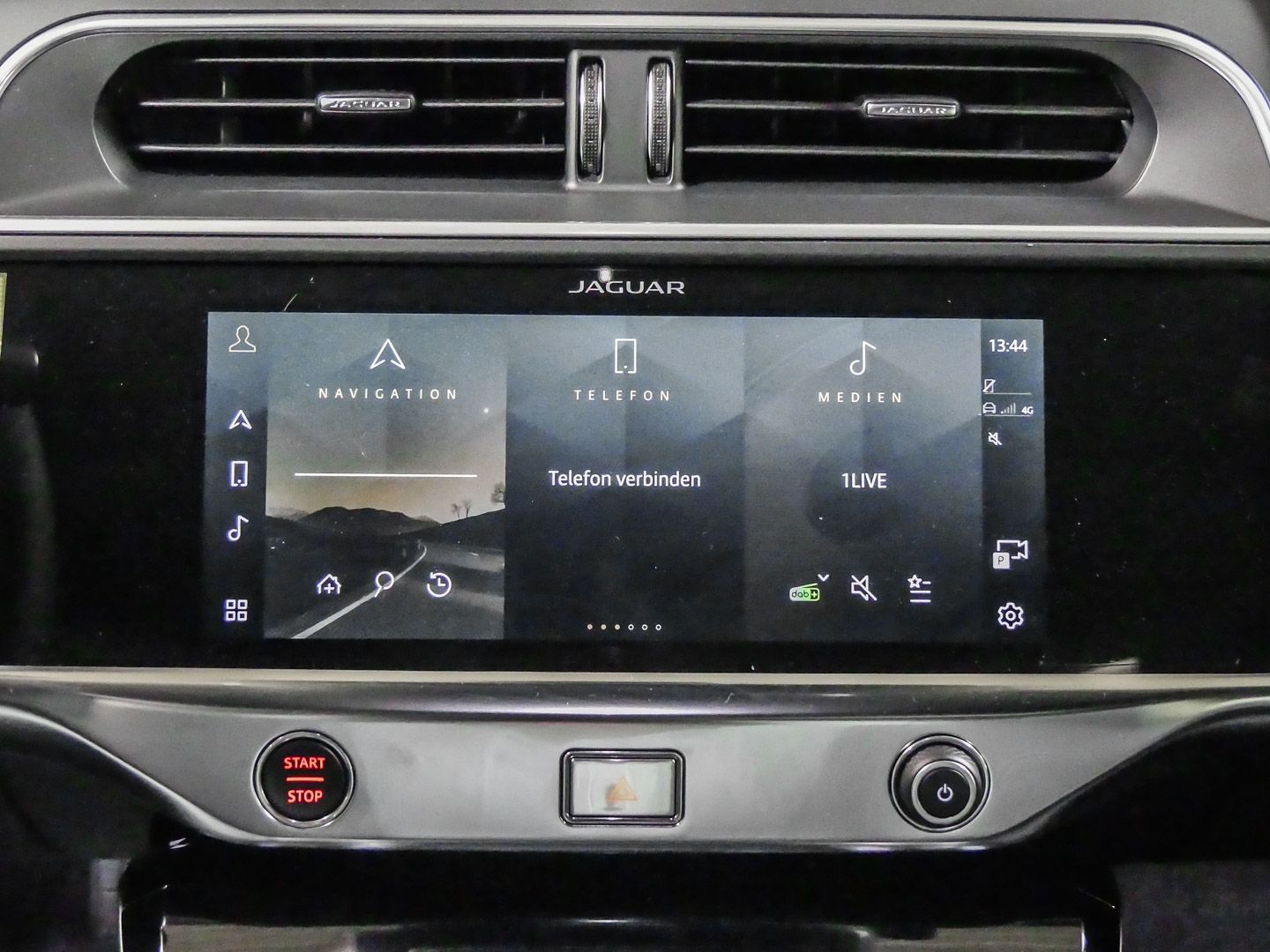 Jaguar I-Pace R-Dynamic SE EV400 Allrad HUD StandHZG Pa