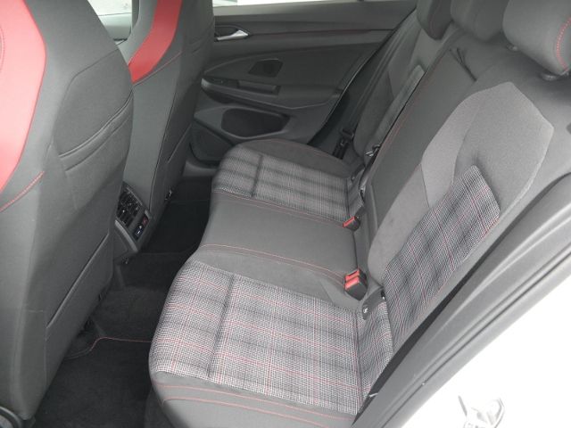 Volkswagen Golf VIII 2.0 TSI GTI DSG - Samsaru's Car Outlet