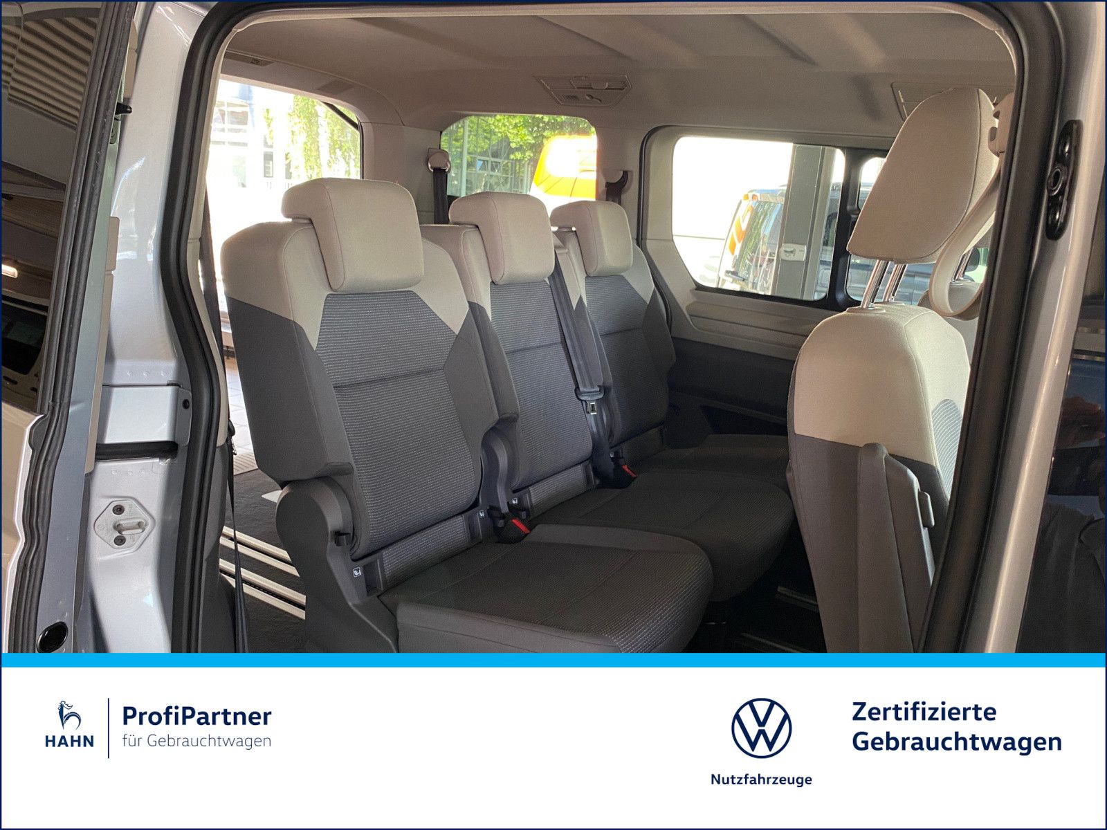Volkswagen T7 Multivan 2.0TDI DSG - Samsaru's Car Outlet