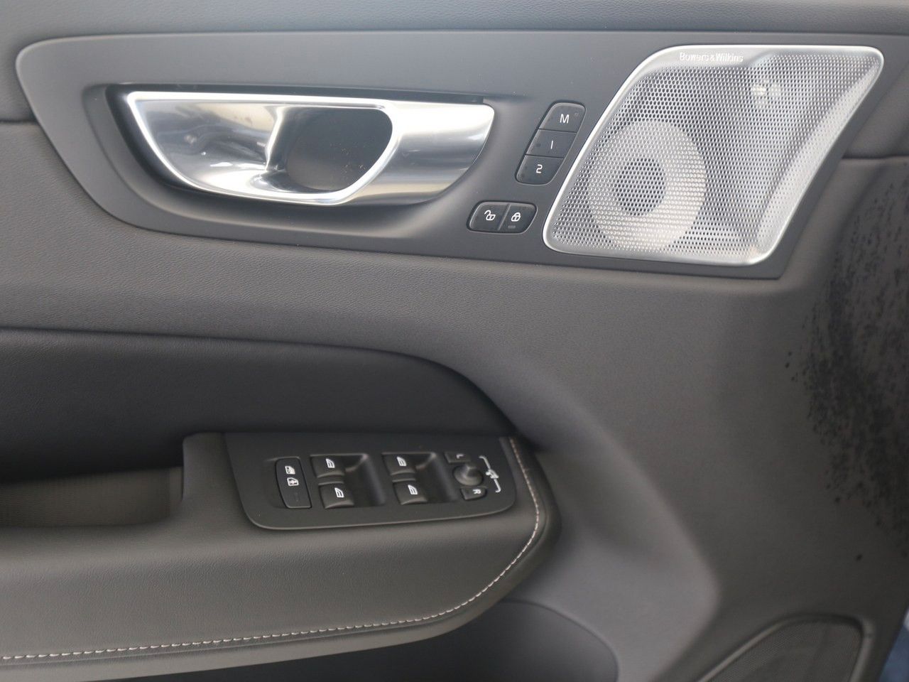 Volvo XC 60 B5 Ultra Dark AWD