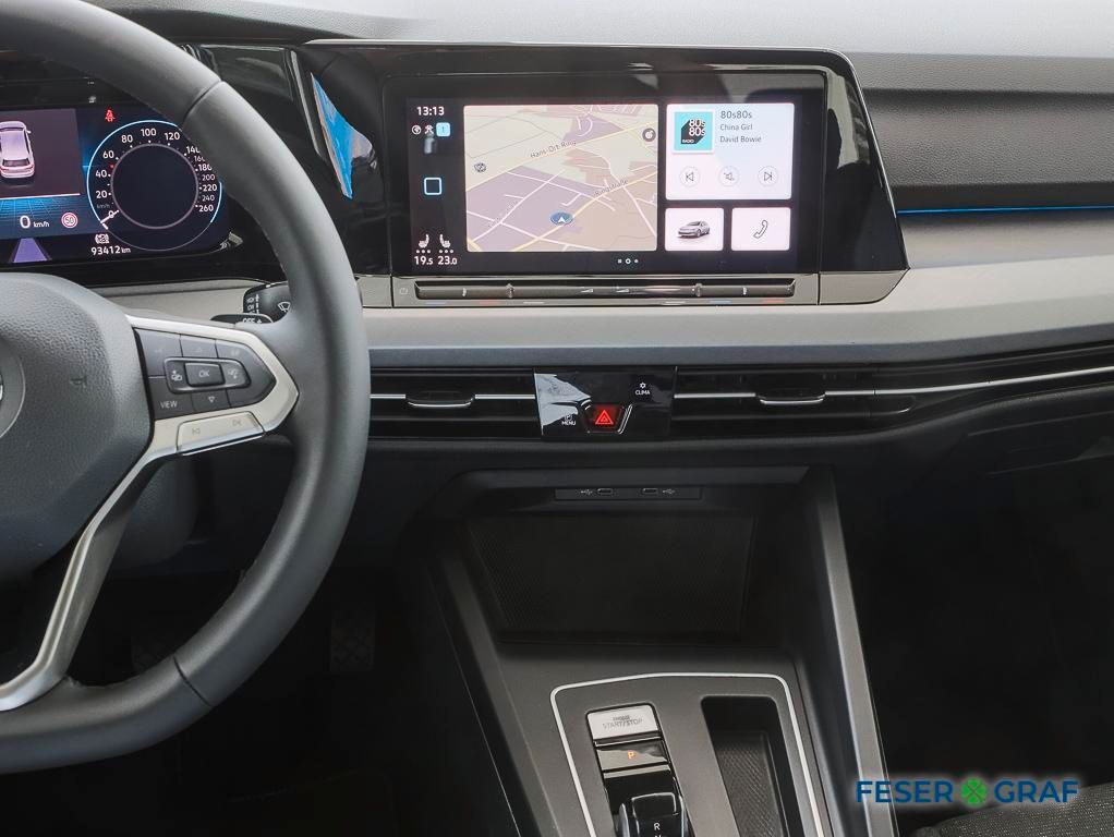 Volkswagen Golf Life 2.0 TDI DSG - Samsaru's Car Outlet
