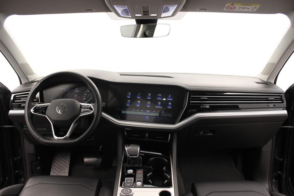 Volkswagen Touareg Elegance 4M 3.0 TSI - Samsaru's Car Outlet