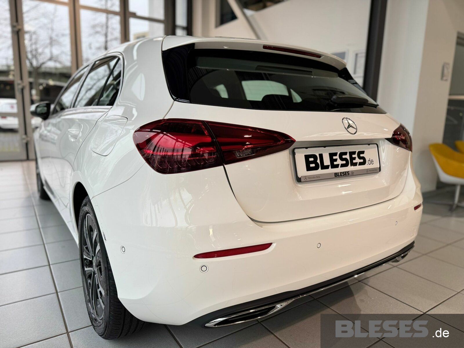 Mercedes-Benz A 180 Progressive - Samsaru's Car Outlet