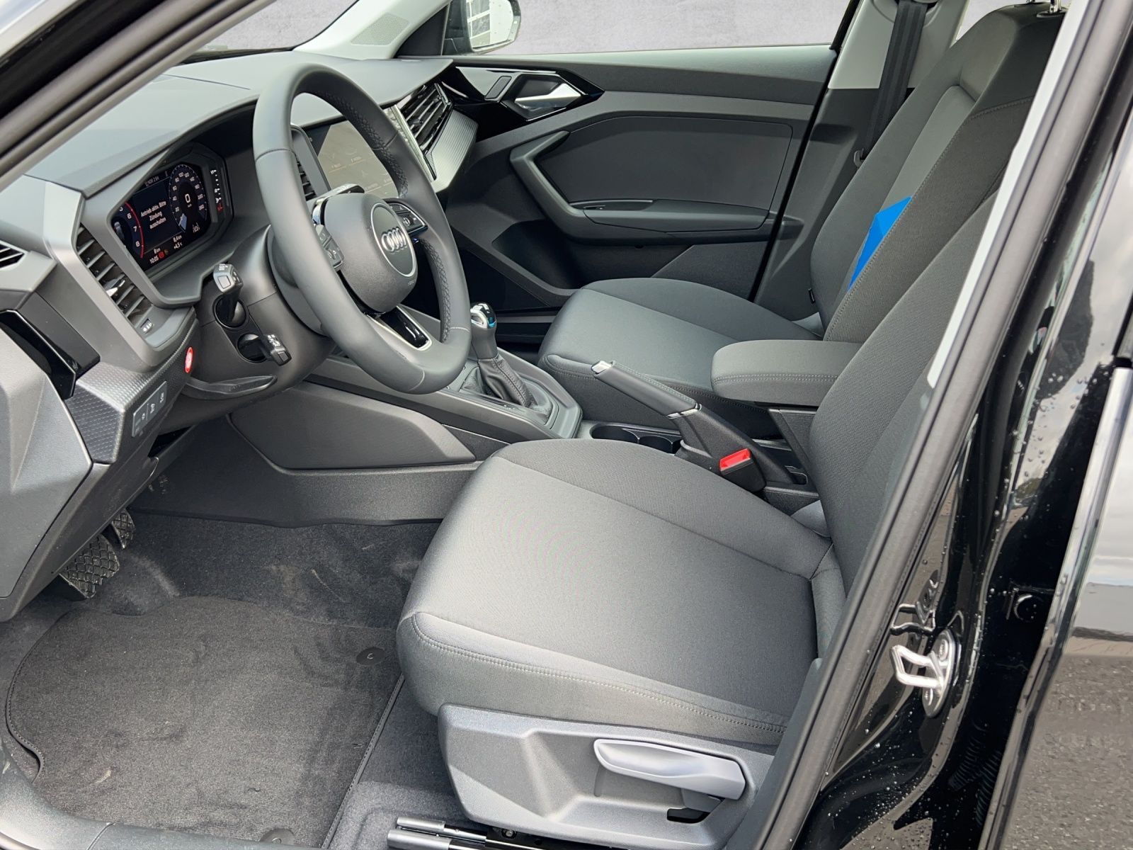 Audi A1 Sportback 25 TFSI S tronic - Samsaru's Car Outlet