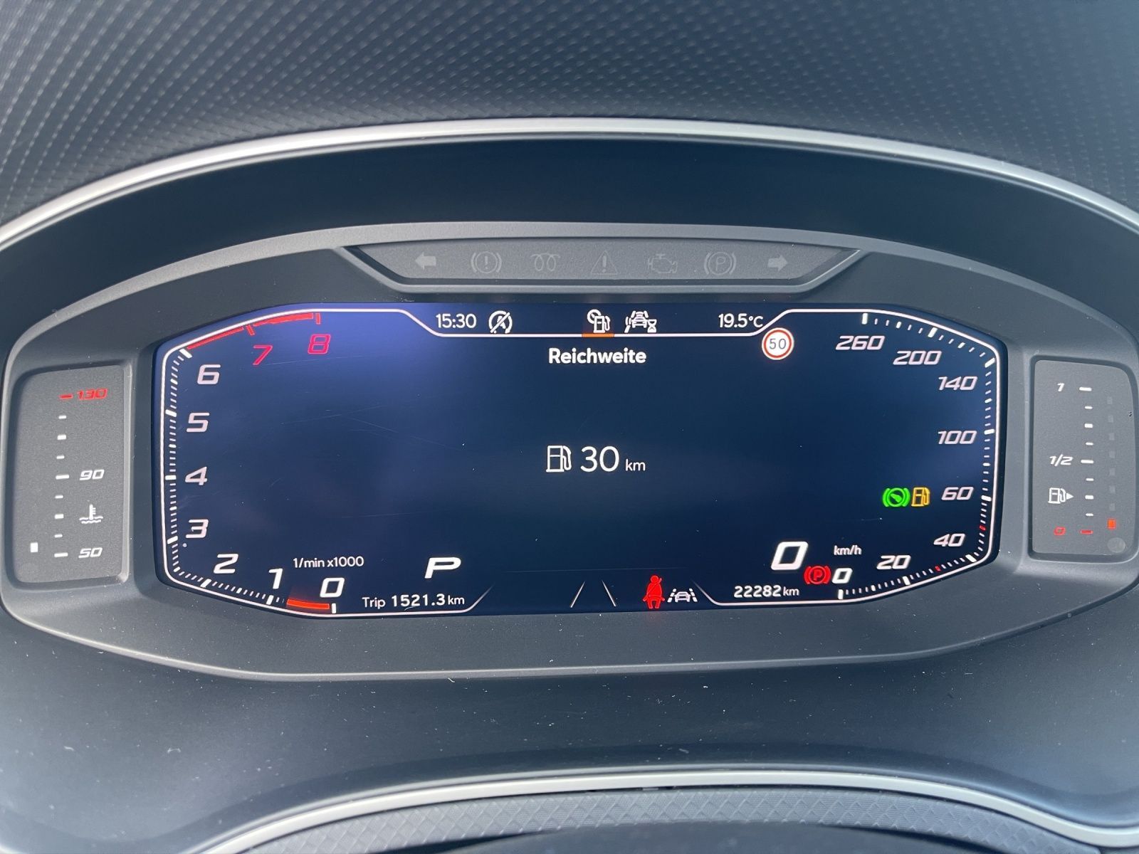 Seat Arona 1.5 TSI DSG FR NAVI AHK SITZHZG GJR