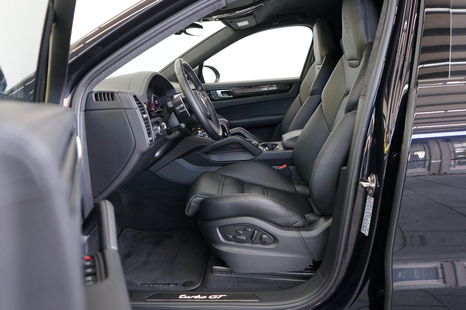 Porsche Cayenne Coupe Turbo GT*Carbon*ACC*360°*Apporved