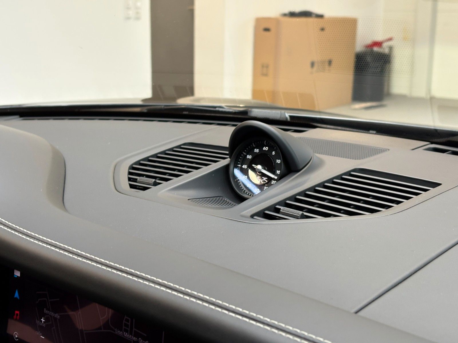 Porsche 992.2 Targa GTS 4/BOSE/Sport Chrono/Lifting