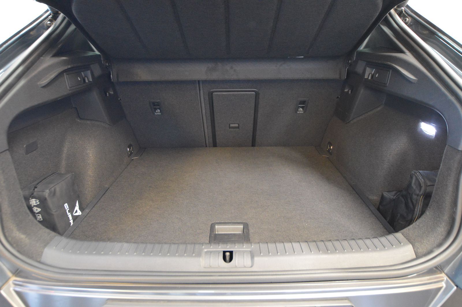 Cupra Formentor 2.0 TDI 4Drive - Samsaru's Car Outlet
