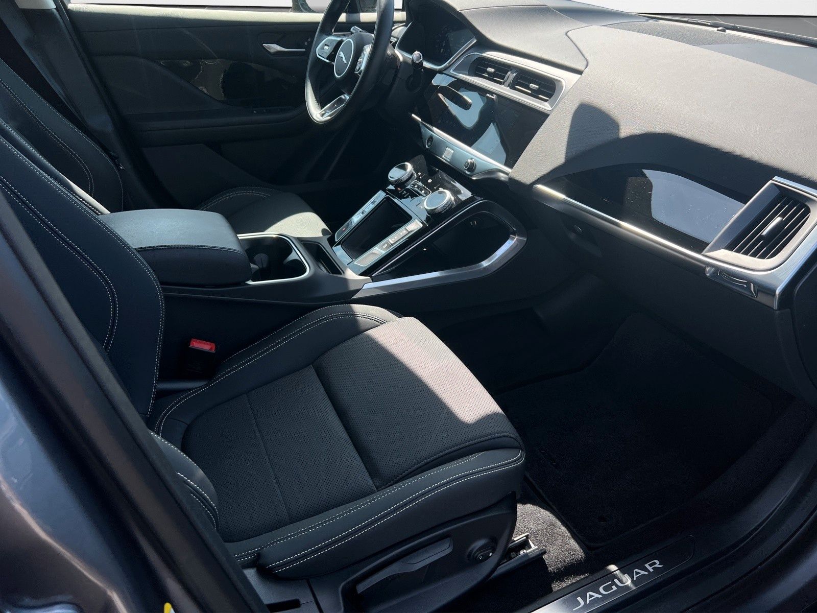 Jaguar I-Pace EV400 AWD S/DAB+/iACC/StandHZ