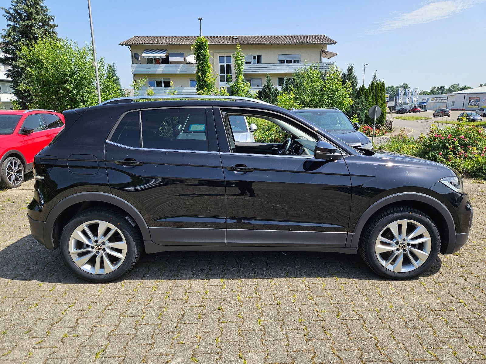 Volkswagen T-Cross Style - Samsaru's Car Outlet
