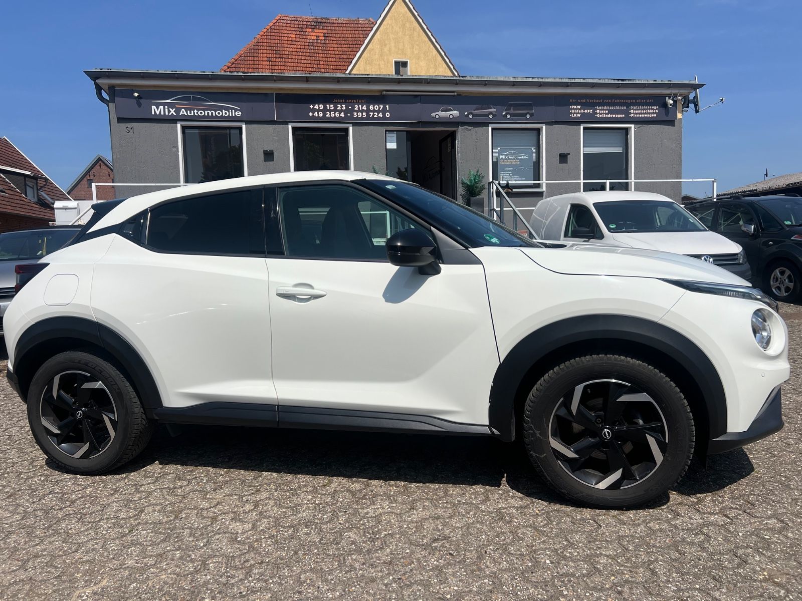 Nissan Juke N-Connecta - Samsaru's Car Outlet