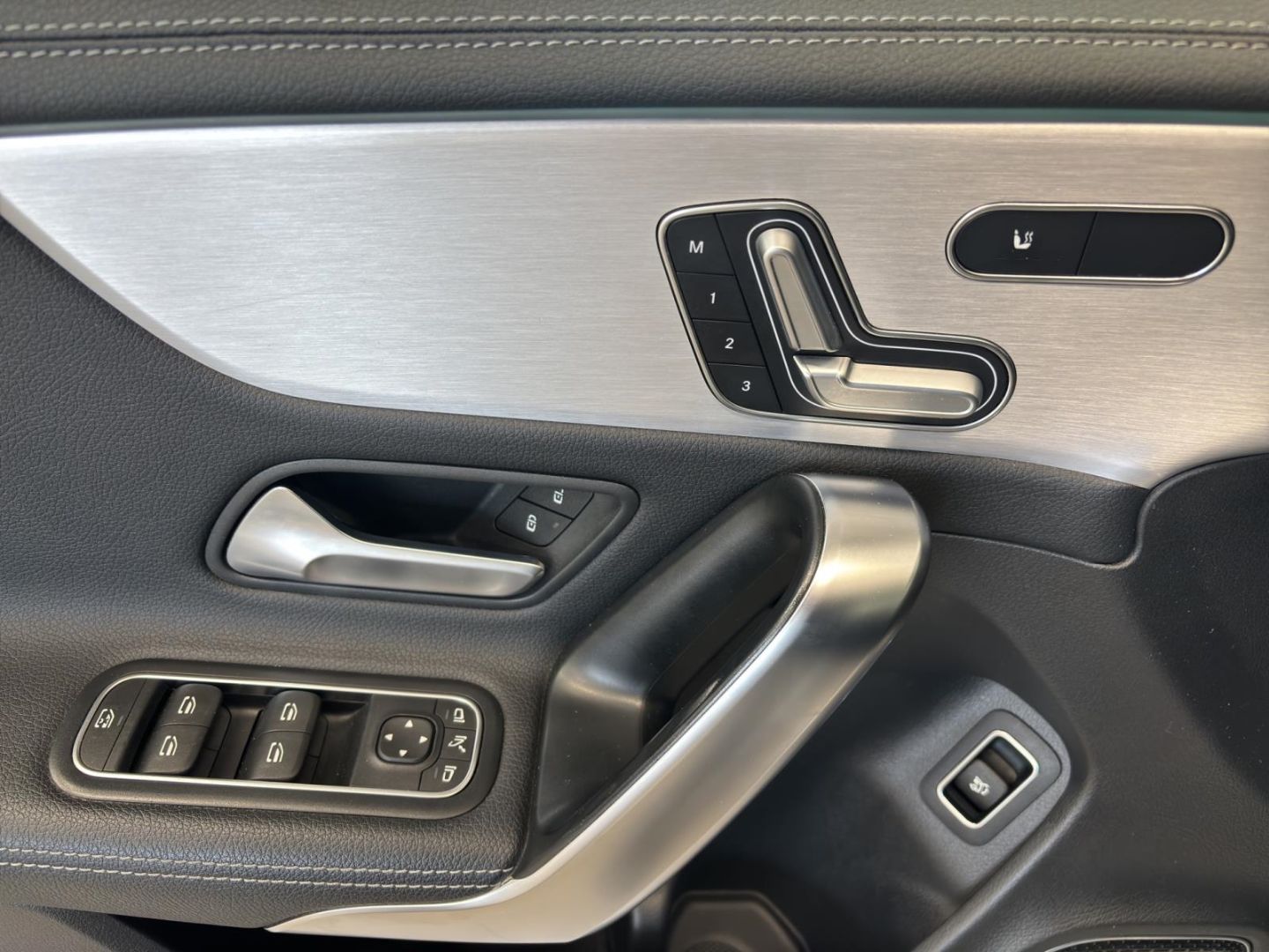 Mercedes-Benz CLA 35 AMG Shooting Brake 4M - Samsaru's Car Outlet