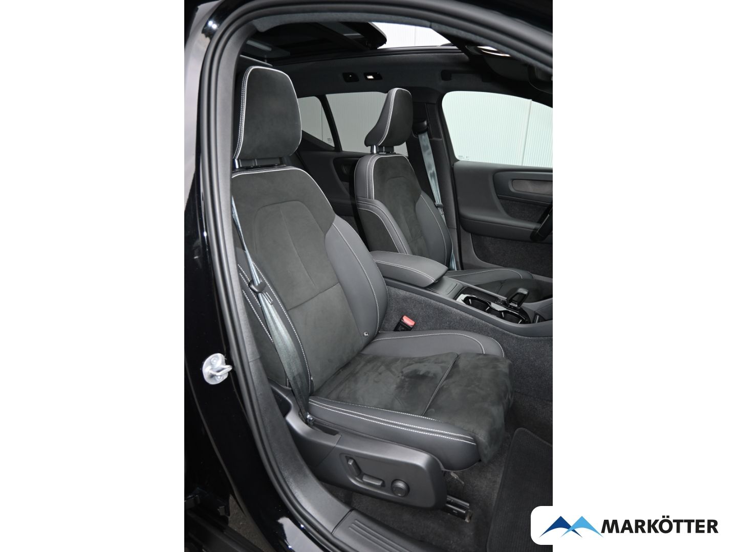 Volvo XC40 P8 Ultimate Recharge ACC/AHK/360°/S-Dach