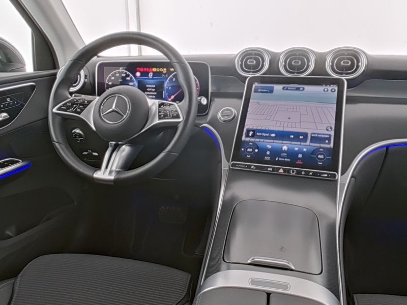 Mercedes-Benz GLC 220 d 4MATIC Avantgarde - Samsaru's Car Outlet