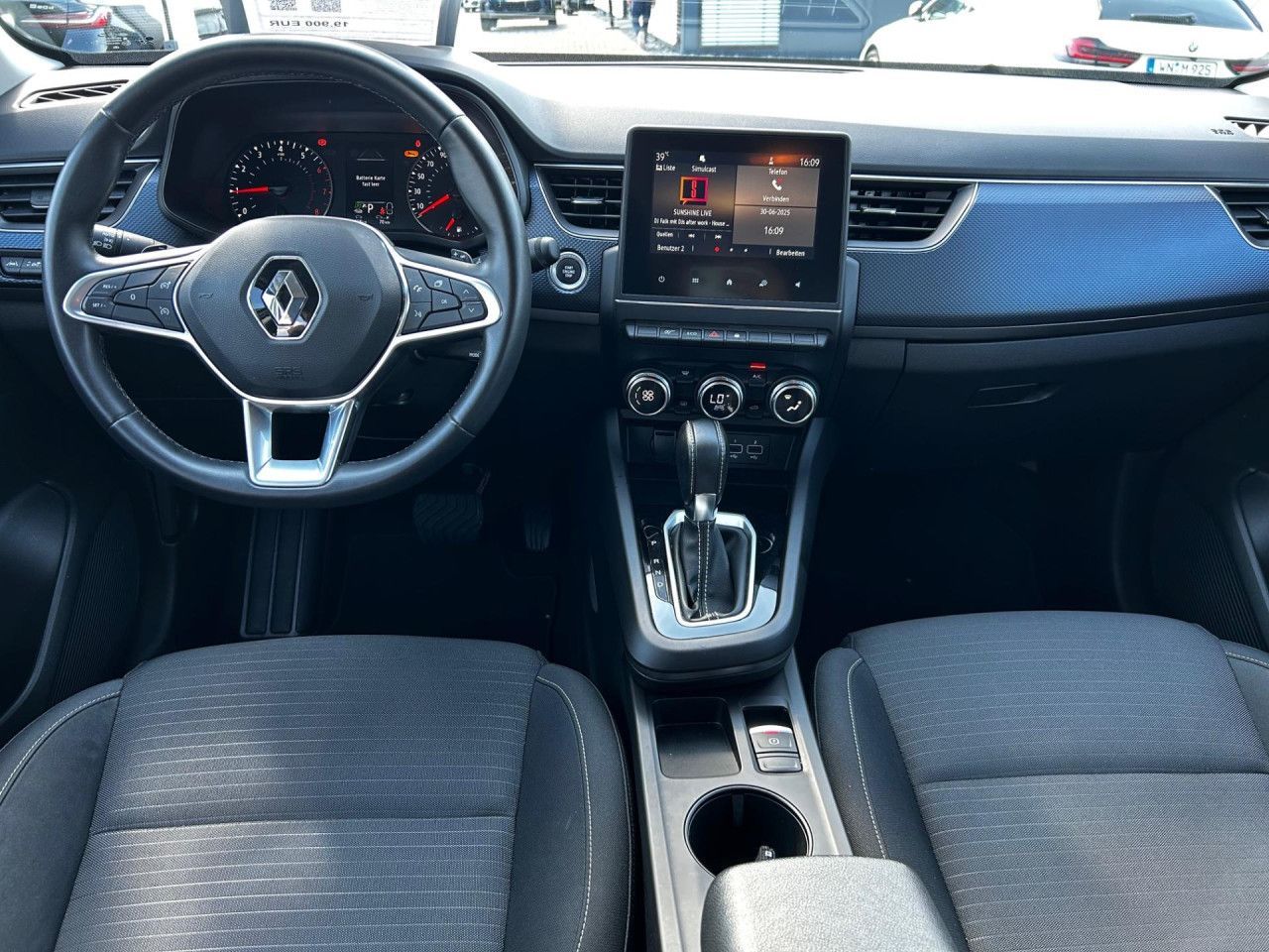 Renault Arkana TCe140 Equilibre - Samsaru's Car Outlet