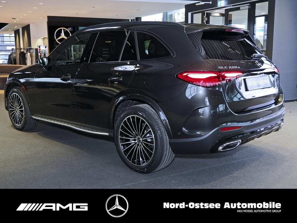 Mercedes-Benz GLC 220 d 4m AMG NIGHT PANO AHK DISTR 360° 20-ZO