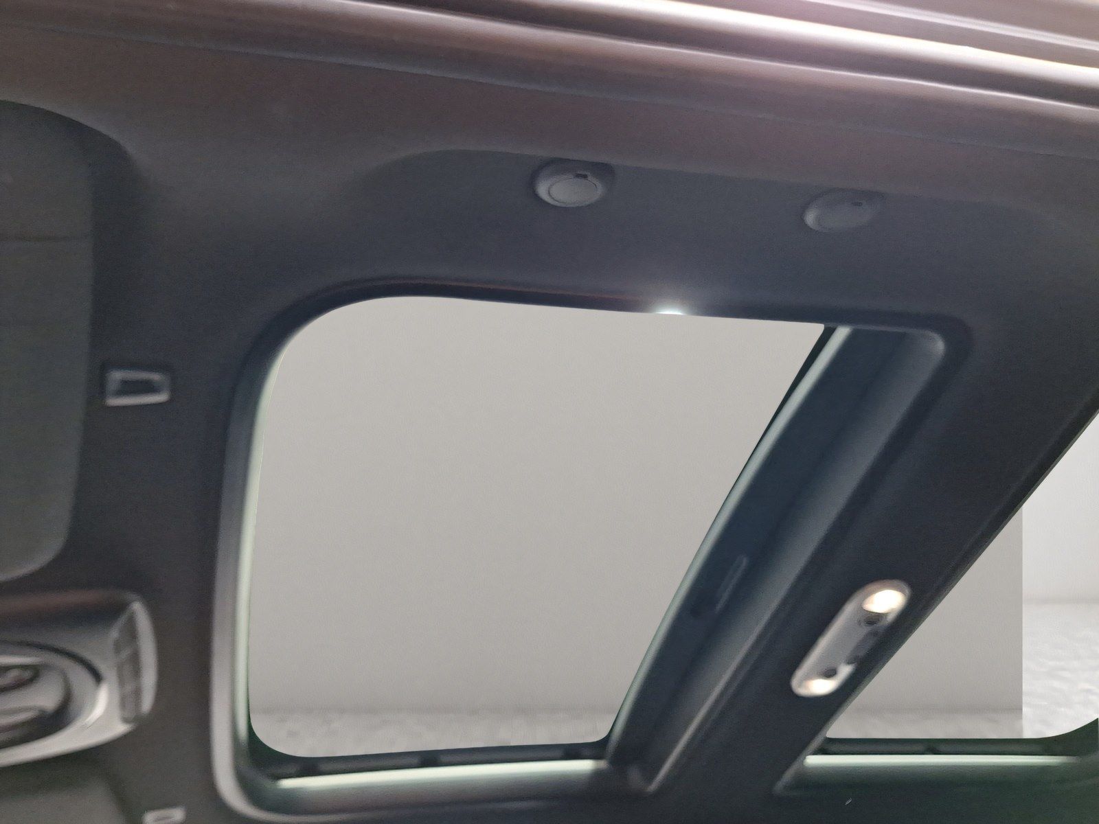 MINI Cooper - Samsaru's Car Outlet