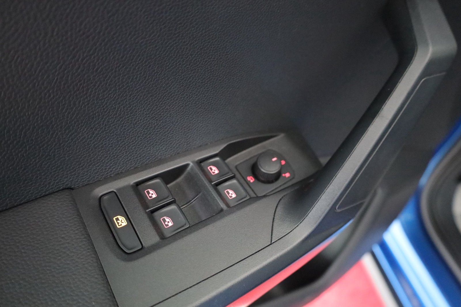 Seat Arona Style 1.0 TSI *Sitzheizung*Carplay-Navi